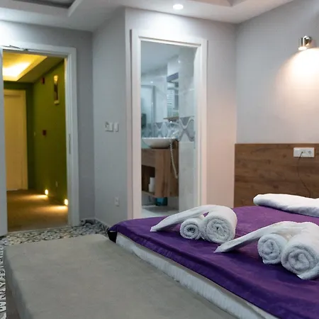 Greenpine Taksim 3* Istambul